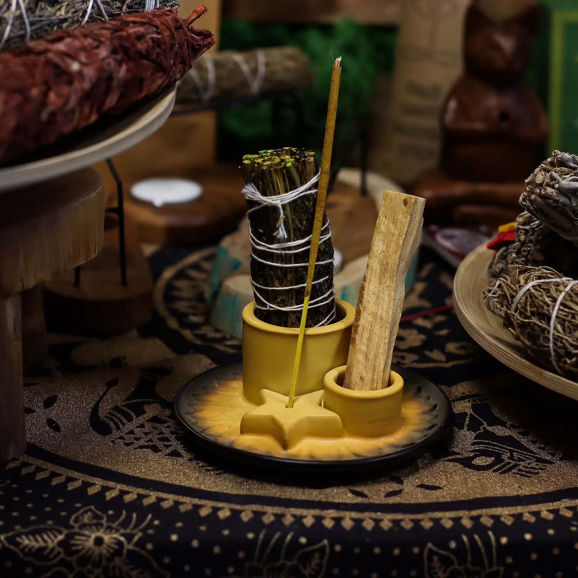 Keramično stojalo – Mandala, peščeno-rumeno - stojalo za smudge zavitke, Palo Santo in dišeče palčke - slika 4